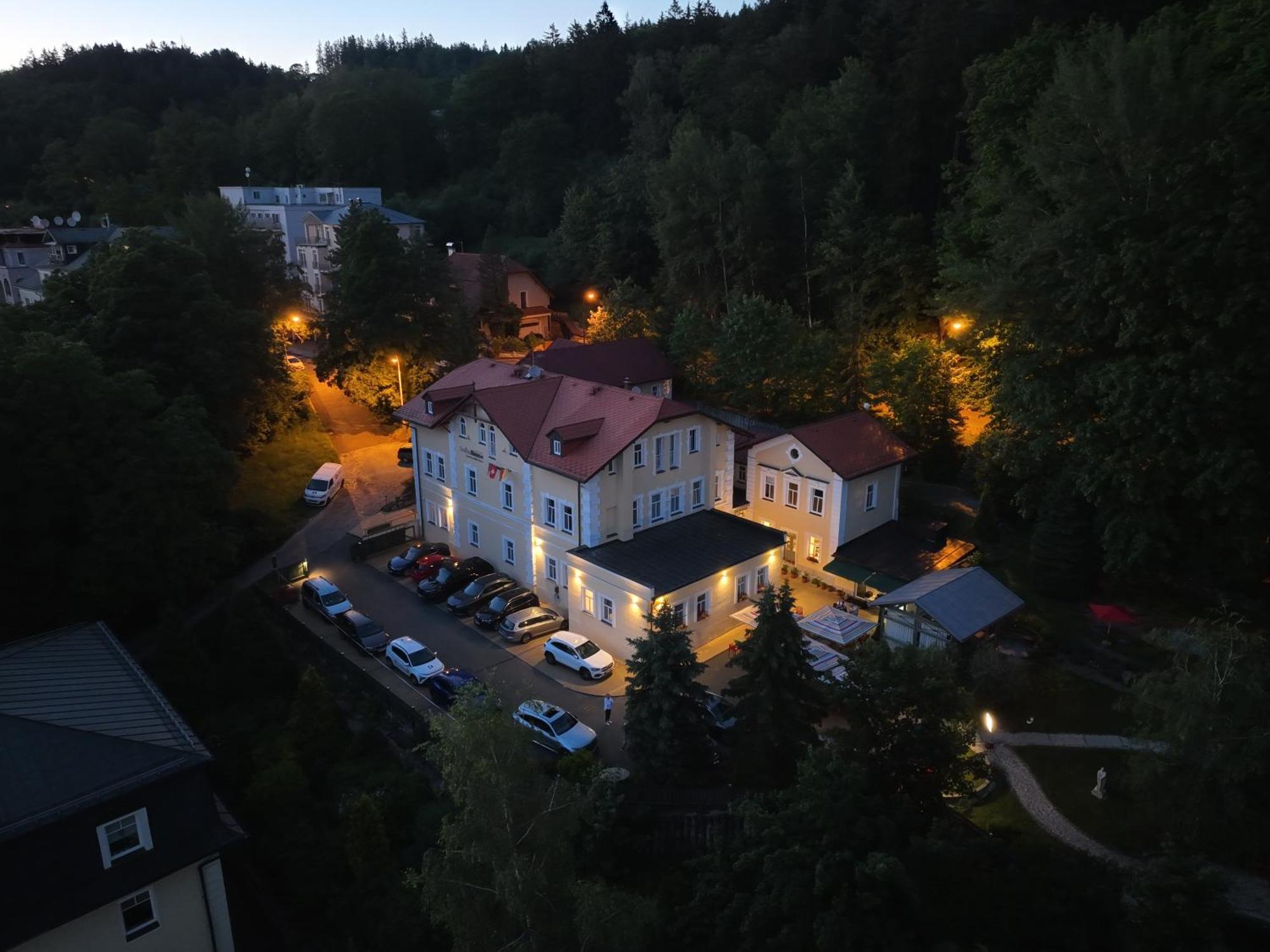 Boutique Hotel Swisshouse Marianske Lazne Luaran gambar