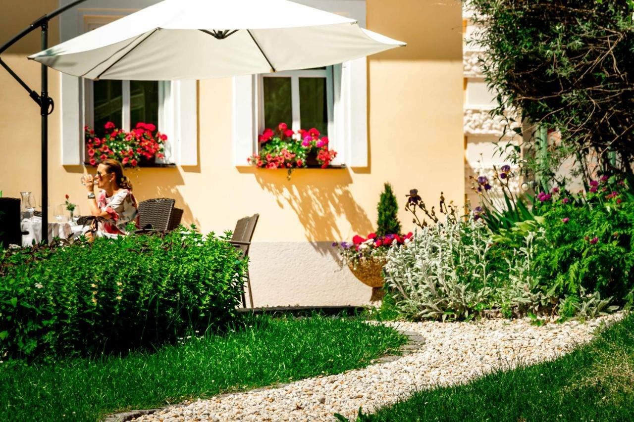 Boutique Hotel Swisshouse Marianske Lazne Luaran gambar